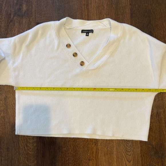 Kendall and Kyle Ribbed Cropped white Sweater Size S - Picture 5 of 5